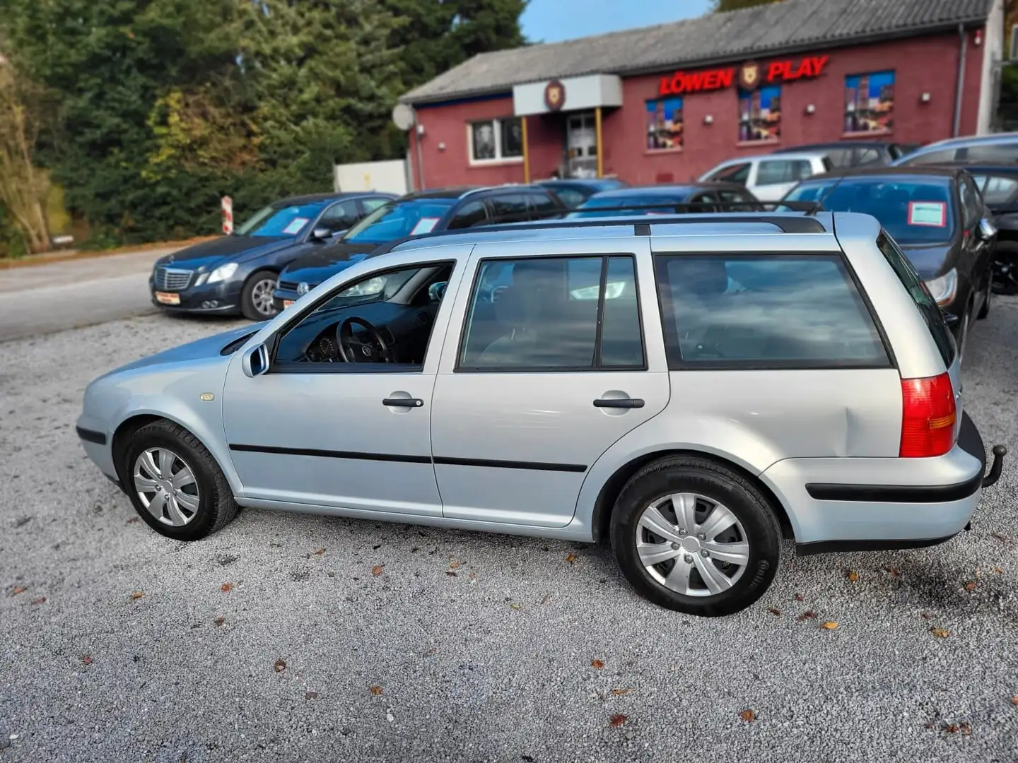 Volkswagen Golf IV Variant Comfortline Silber - 2