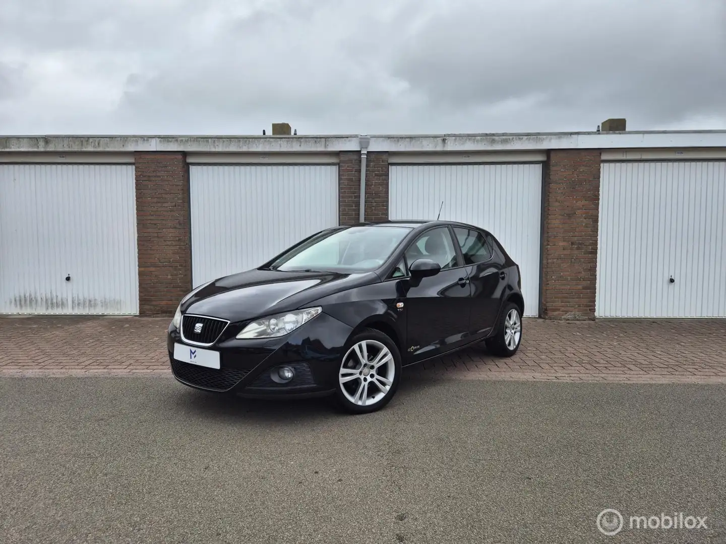 SEAT Ibiza 1.2 TSI Copa / 1e Eigenaar / Nieuwe Distributieket Negro - 1