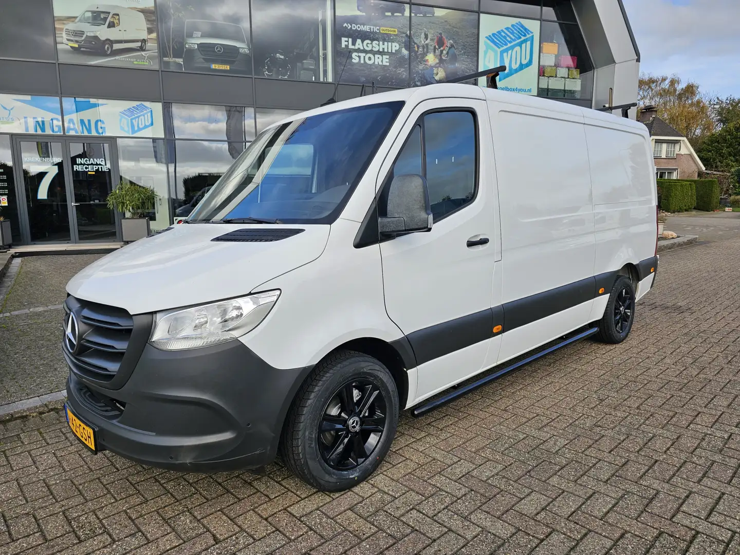 Mercedes-Benz Sprinter 314 CDI L2-H1 Handgeschakeld * MBUX * Trekhaak * C Blanc - 1