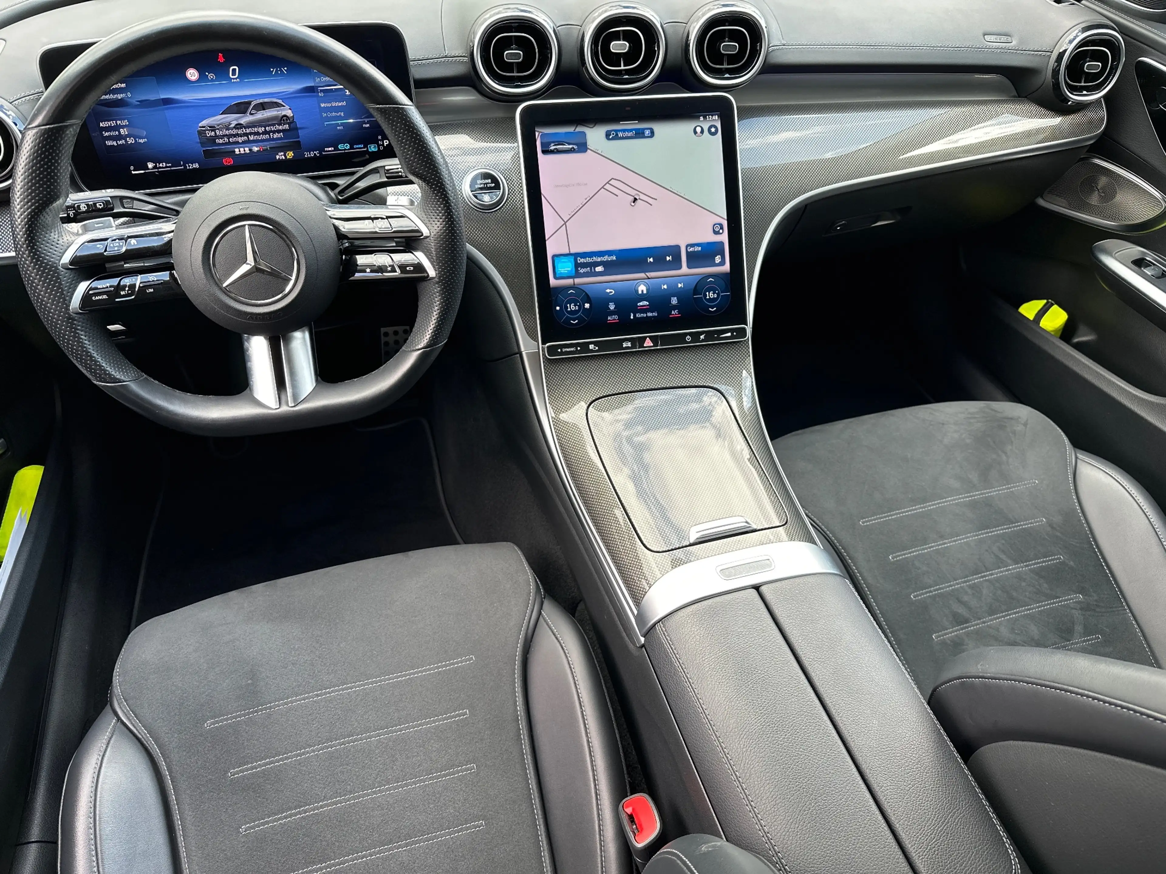Mercedes-Benz C 200 T AMG-Line NAV+LED+PANO+KEYLESS+DISTRONIC+18ZOLL — photo 15