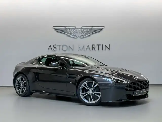 Aston Martin Vantage V12 Vantage 5.9i V12 | Aston Martin Brussels