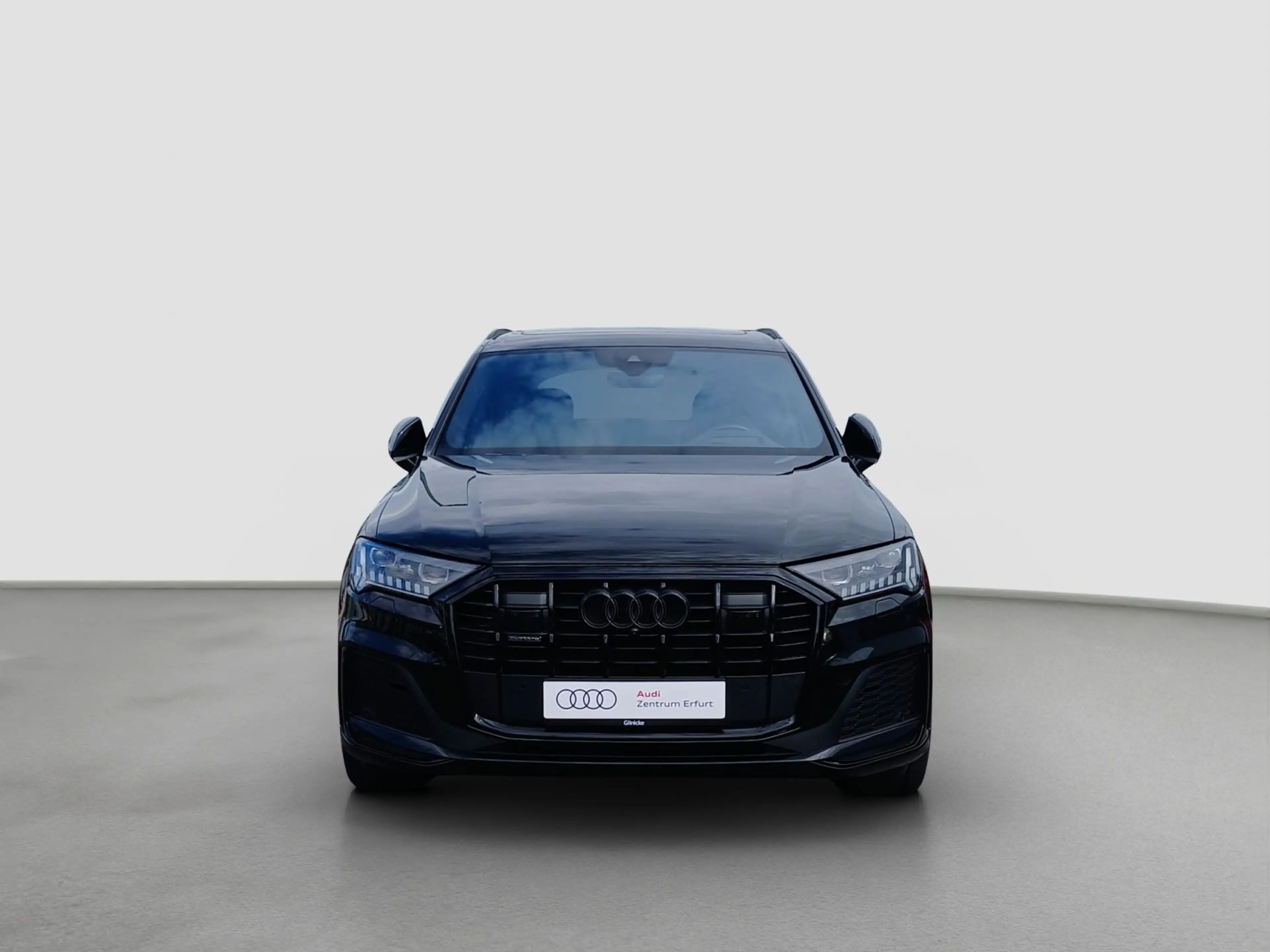 Audi Q7 50 TDI quattro Sline competition plus Matrix — photo 2