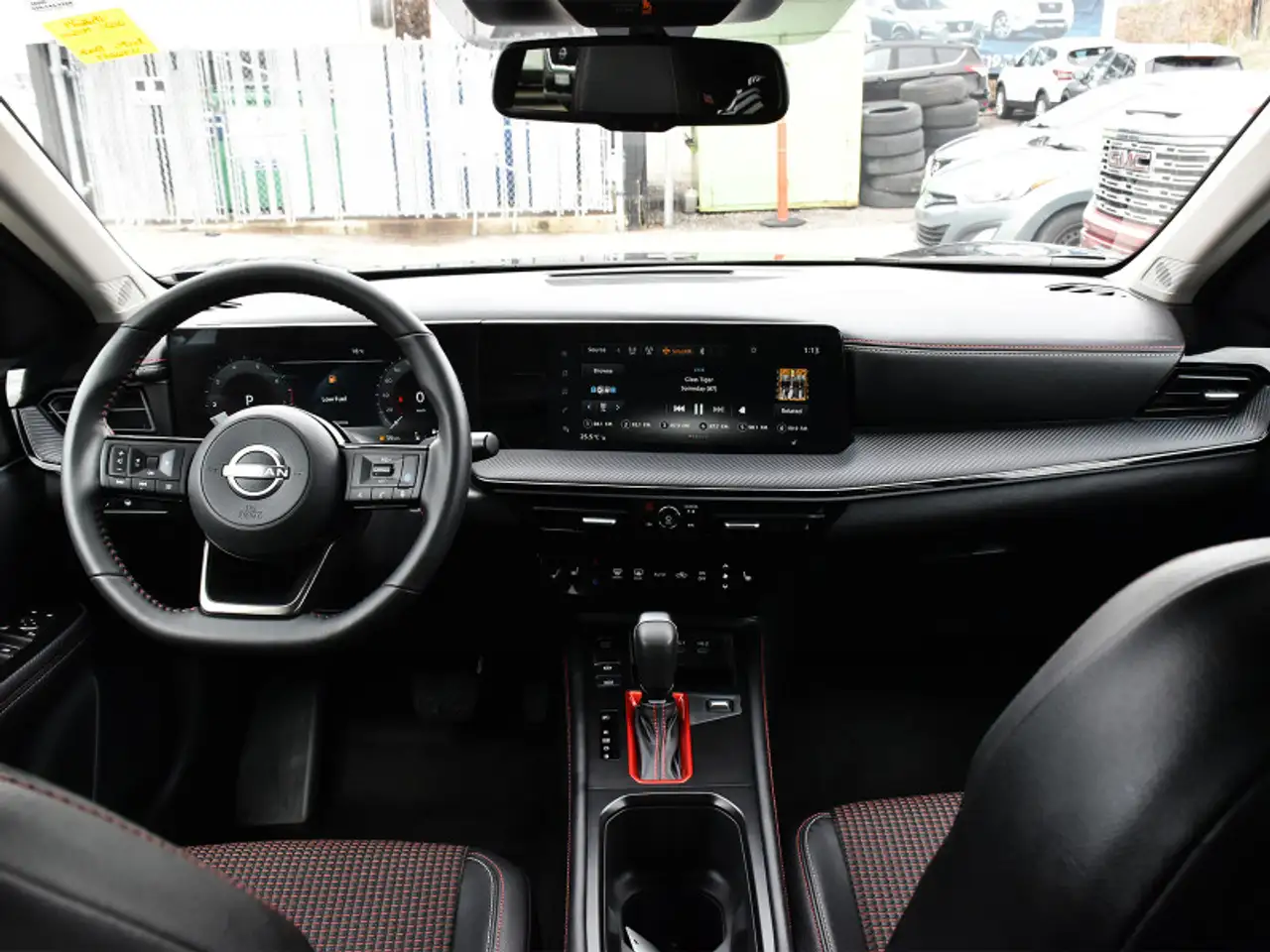 Nissan Kicks снимка Nissan Kicks