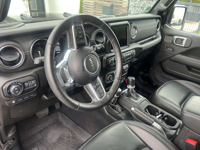 Imagine Jeep Wrangler Unlimited 2.0 PHEV Softtop AWD Automatik Sahara