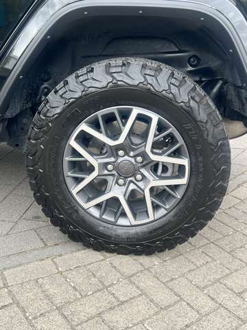 Jeep Wrangler Unlimited 2.0 PHEV Softtop AWD Automatik Sahara