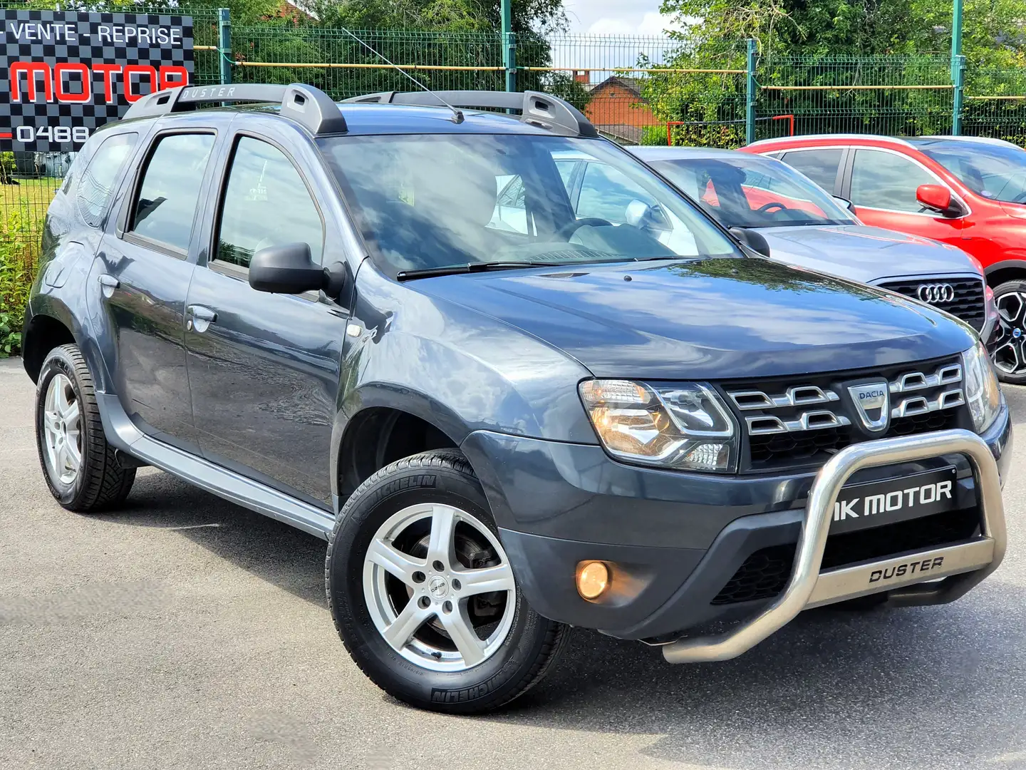 Dacia Duster 🟢1.6 ESSENCE 114CV - AIRCO - CRUISE - CAPTEURS Grijs - 2