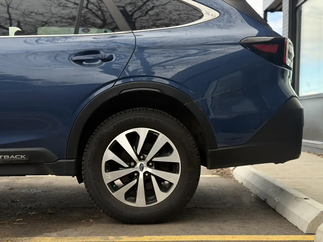 Subaru OUTBACK снимка Subaru OUTBACK