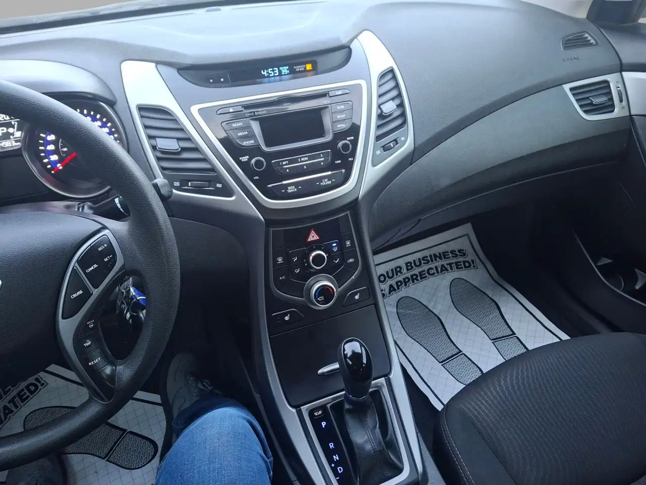 Hyundai ELANTRA снимка Hyundai ELANTRA
