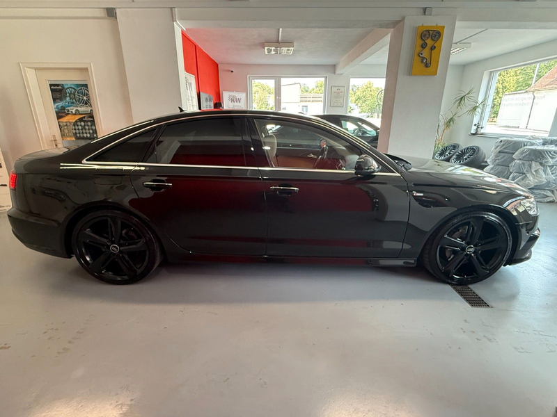 Audi A6 Lim. 3.0 TDI quattro/S-LINE/AHK/VOLL — photo 7