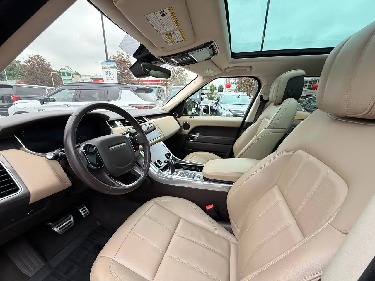 Land Rover Range Rover Sport photo Land Rover Range Rover Sport