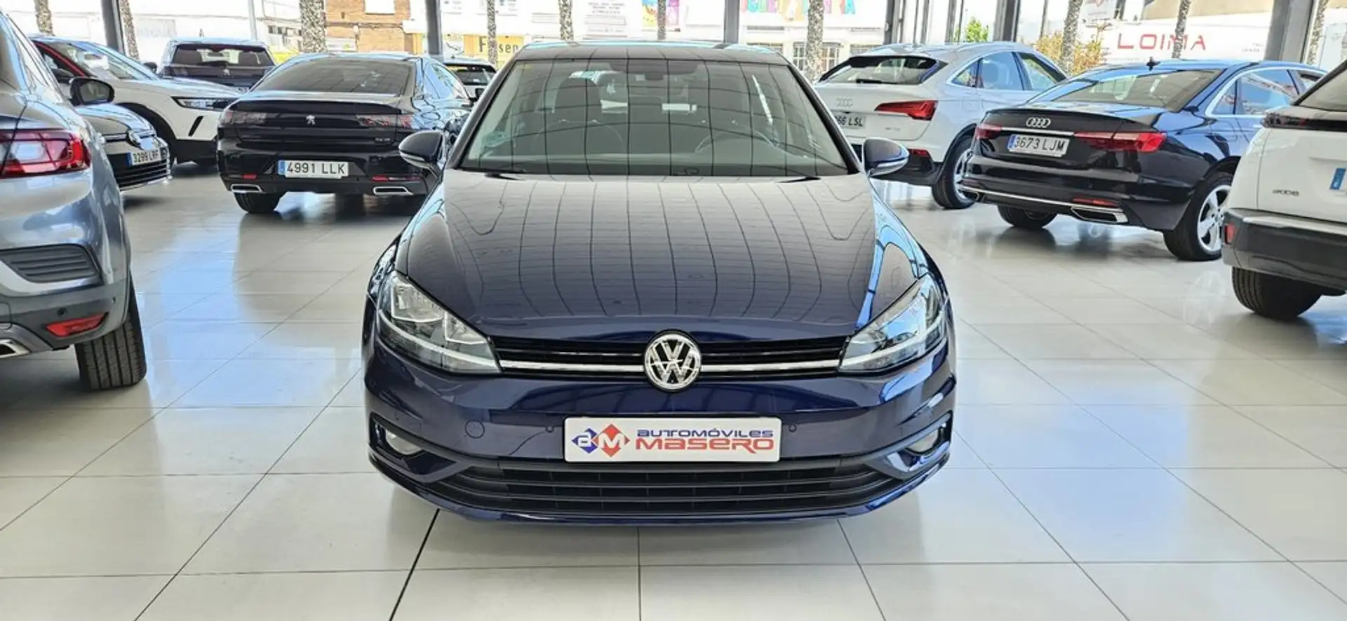 Volkswagen Golf 1.6TDI Last Edition 85kW Azul - 2
