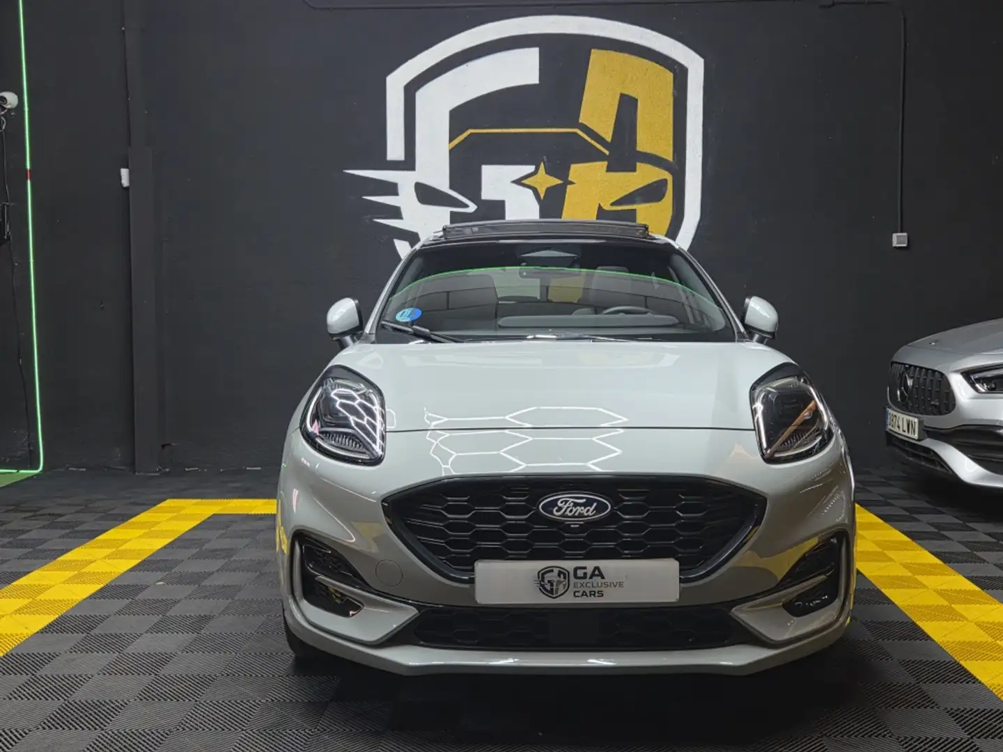 Ford Puma 1.0 EcoBoost MHEV ST-Line 125 Gris - 2