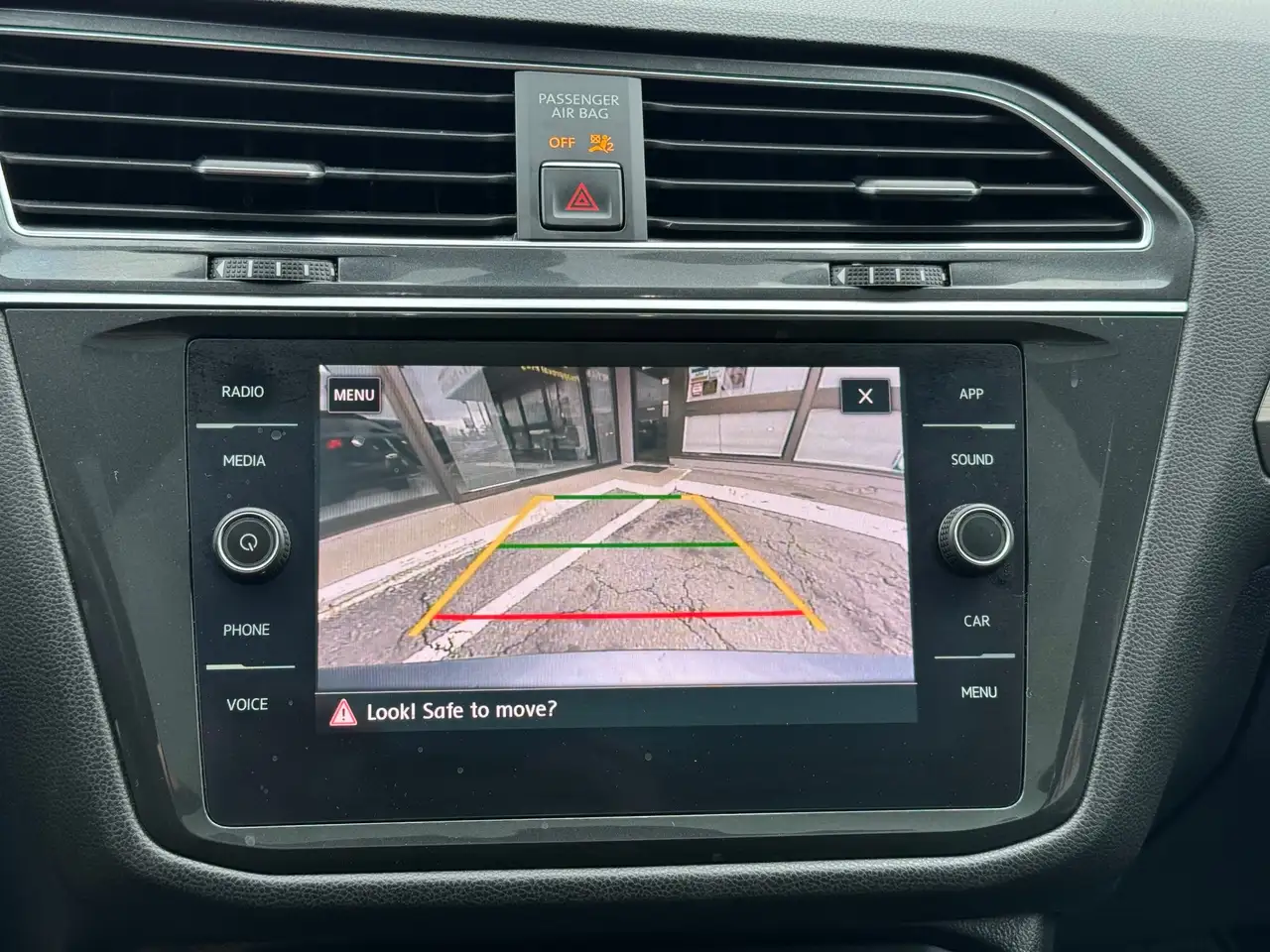 Volkswagen Tiguan снимка Volkswagen Tiguan