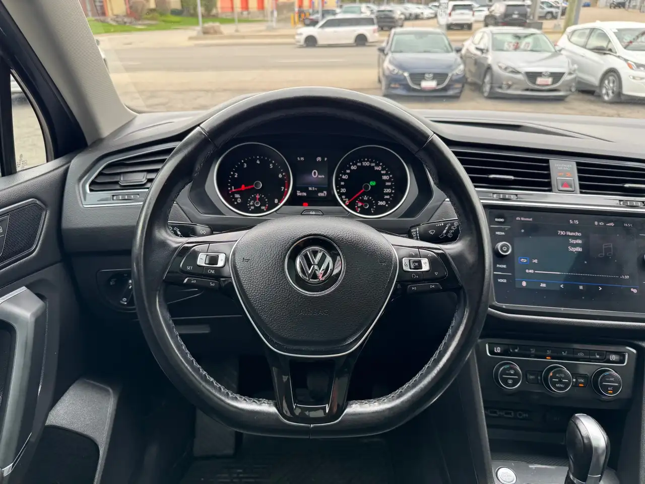 Volkswagen Tiguan снимка Volkswagen Tiguan