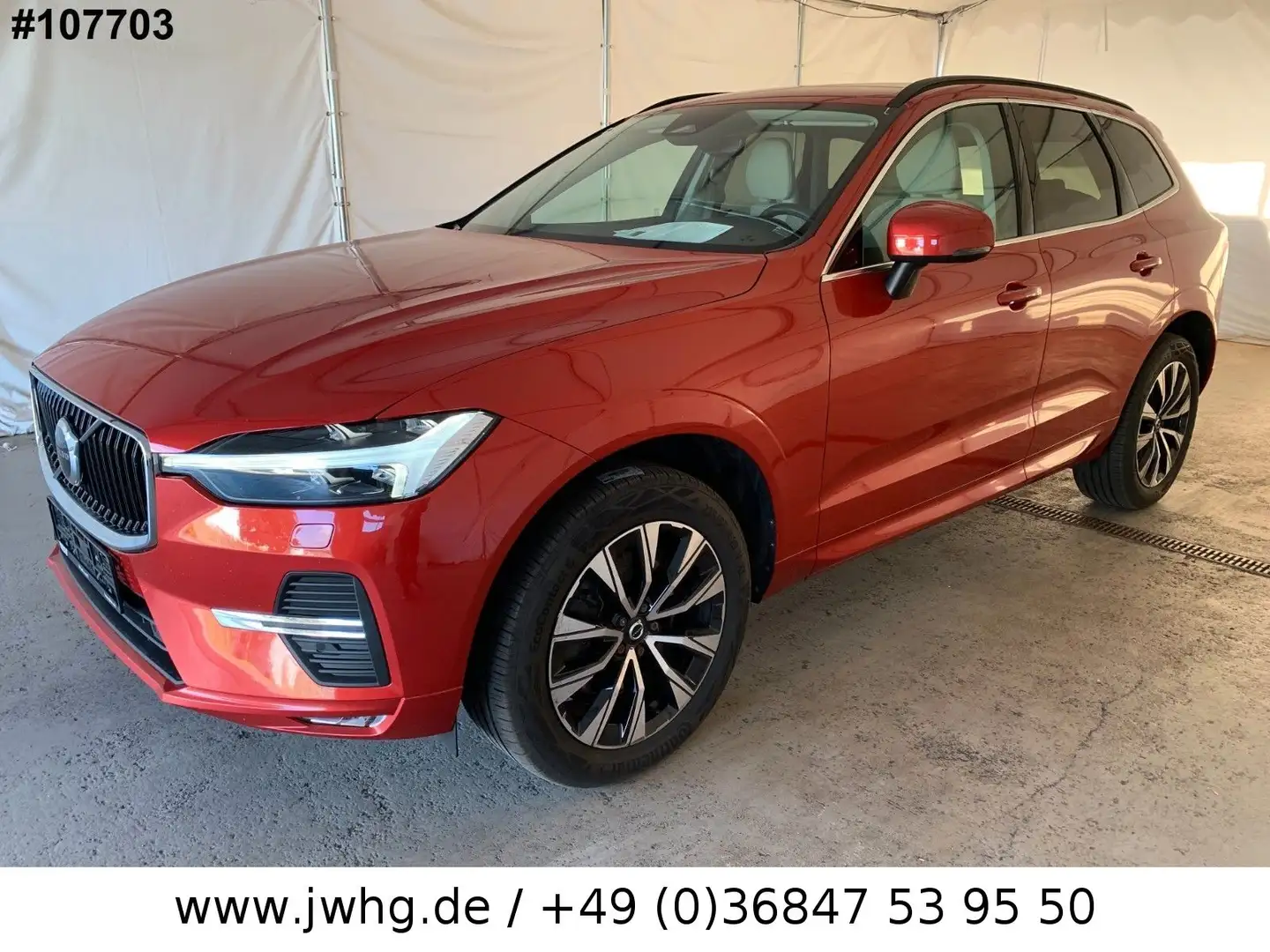 Volvo XC60 Core LED Navi 19" AHK DAB StndHz 4xSiHz Kam Roşu - 1