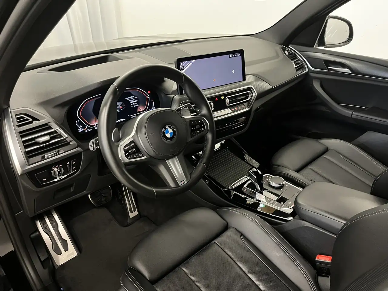 BMW X3 sDrive18d *M-Sport / Innovationspaket / Komfortpaket*, миниатюра 8