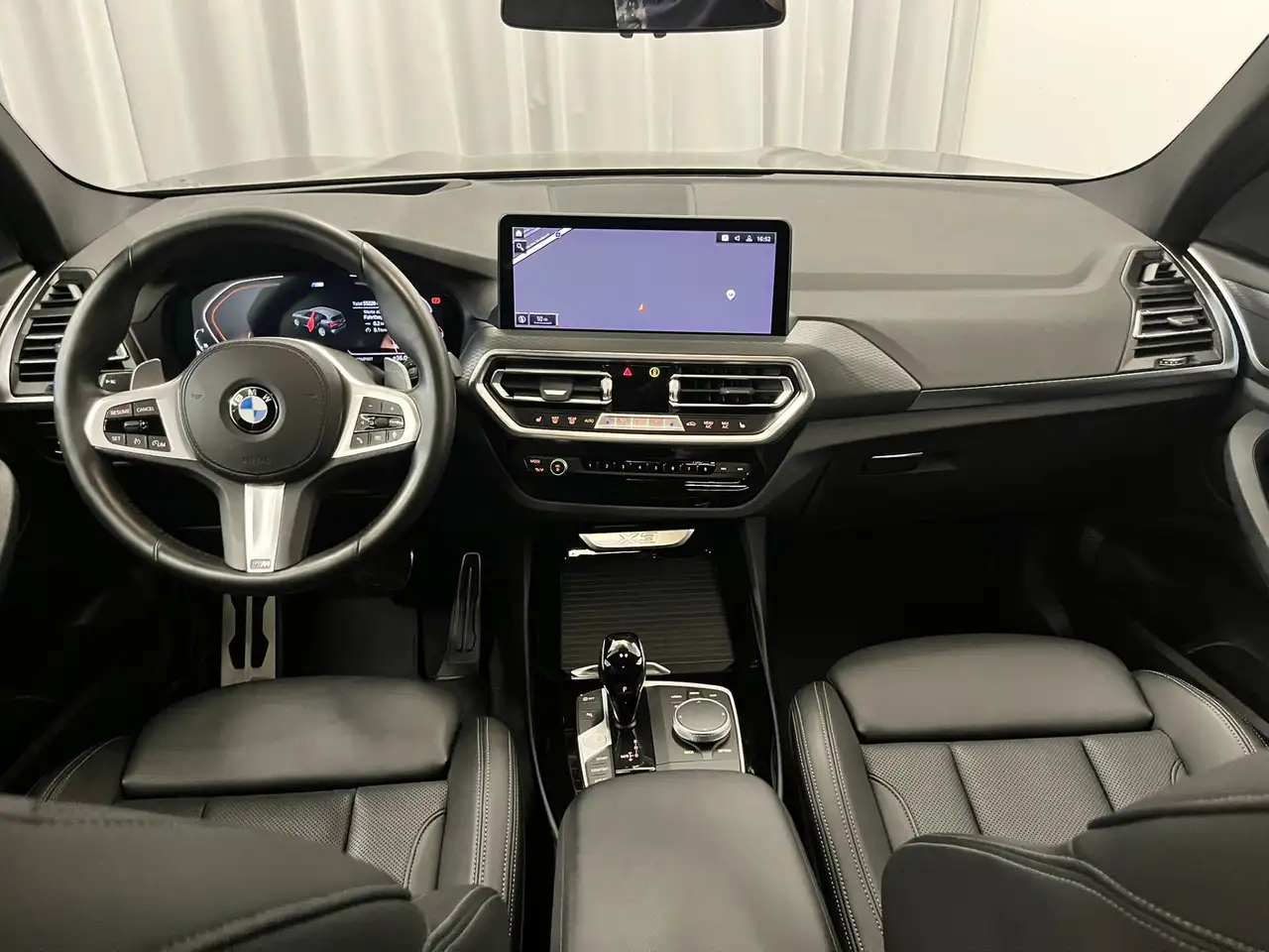 BMW X3 sDrive18d *M-Sport / Innovationspaket / Komfortpaket*, миниатюра 10