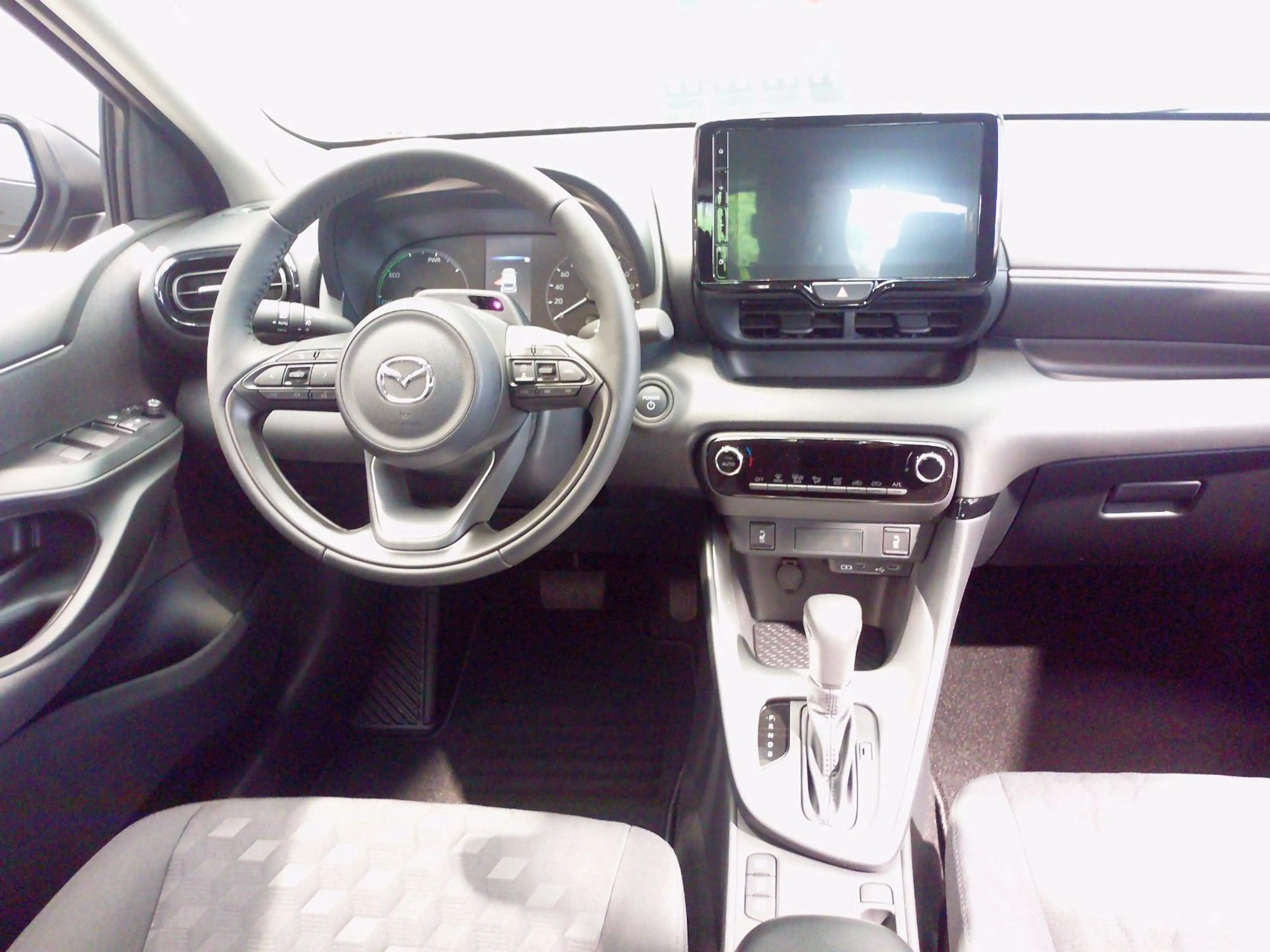 Mazda Others 2 Hybrid 1.5 116PS Exclusive KAMERA/SHZ/LED — photo 7