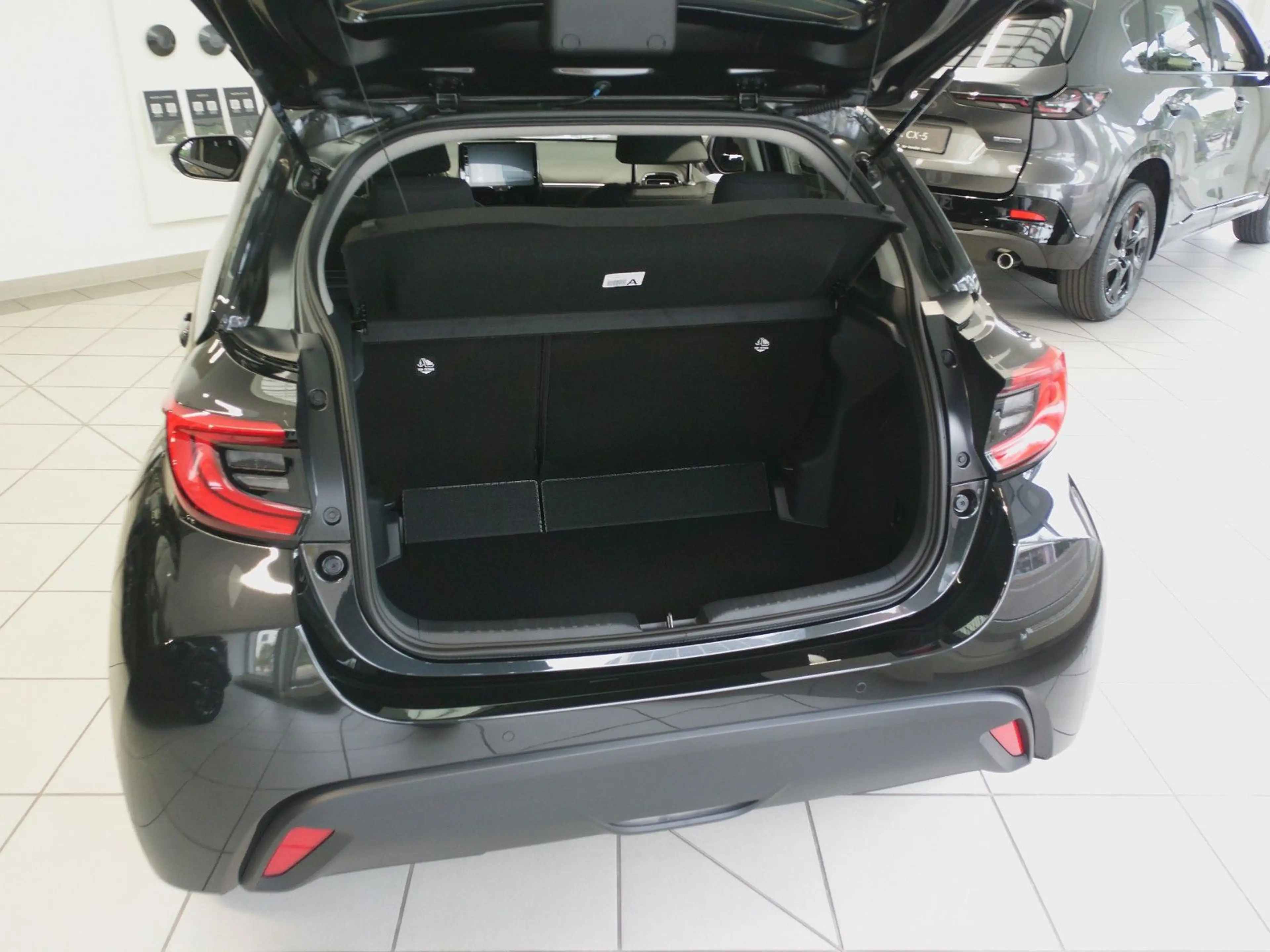 Mazda Others 2 Hybrid 1.5 116PS Exclusive KAMERA/SHZ/LED — photo 9