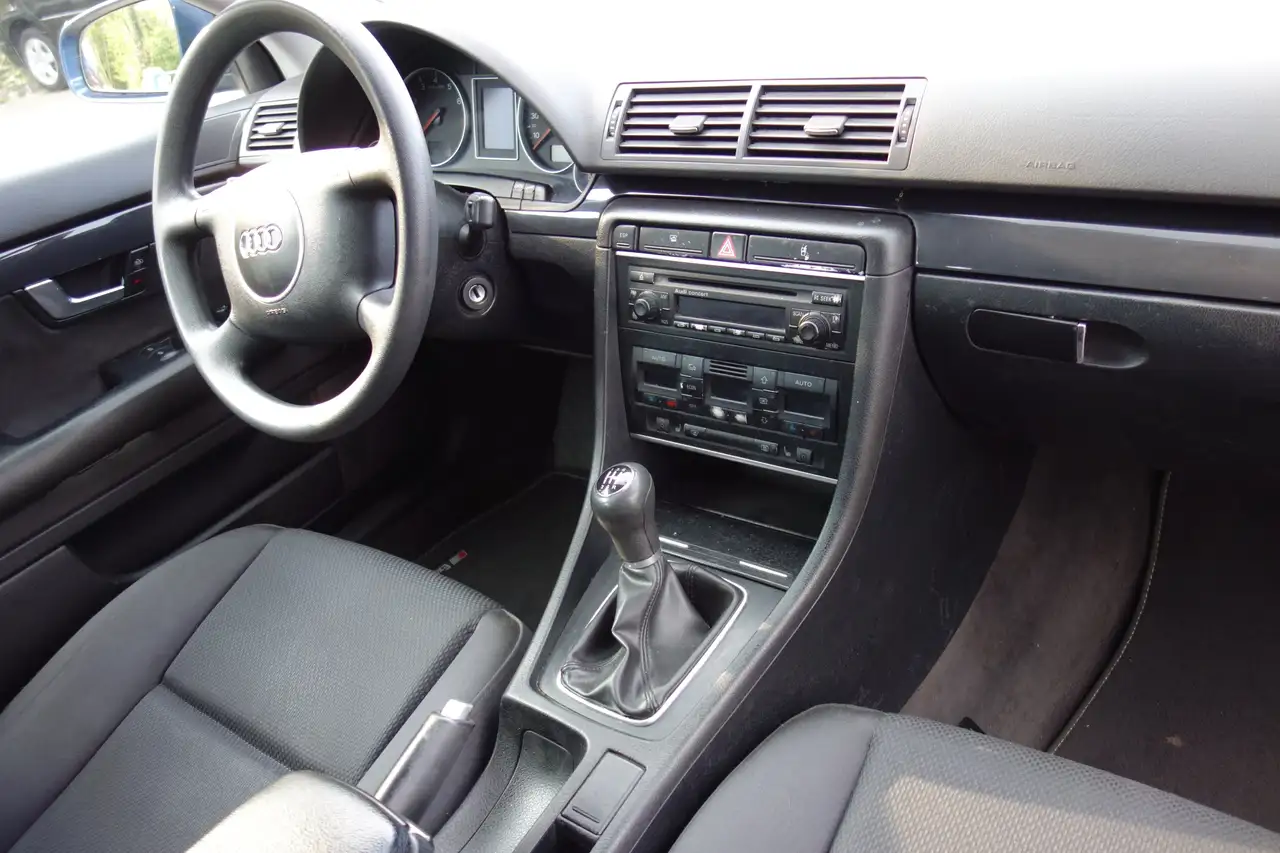 Audi A4 2.0 SLine TÜV 9.2028, foto 12