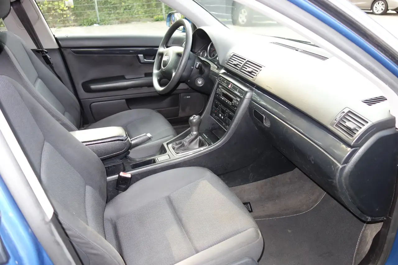 Audi A4 2.0 SLine TÜV 9.2028, foto 11