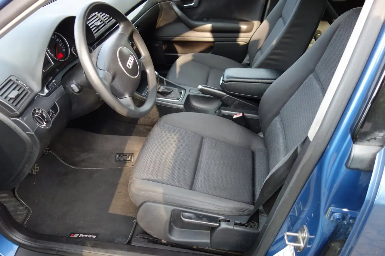 Audi A4 2.0 SLine TÜV 9.2028, foto 8