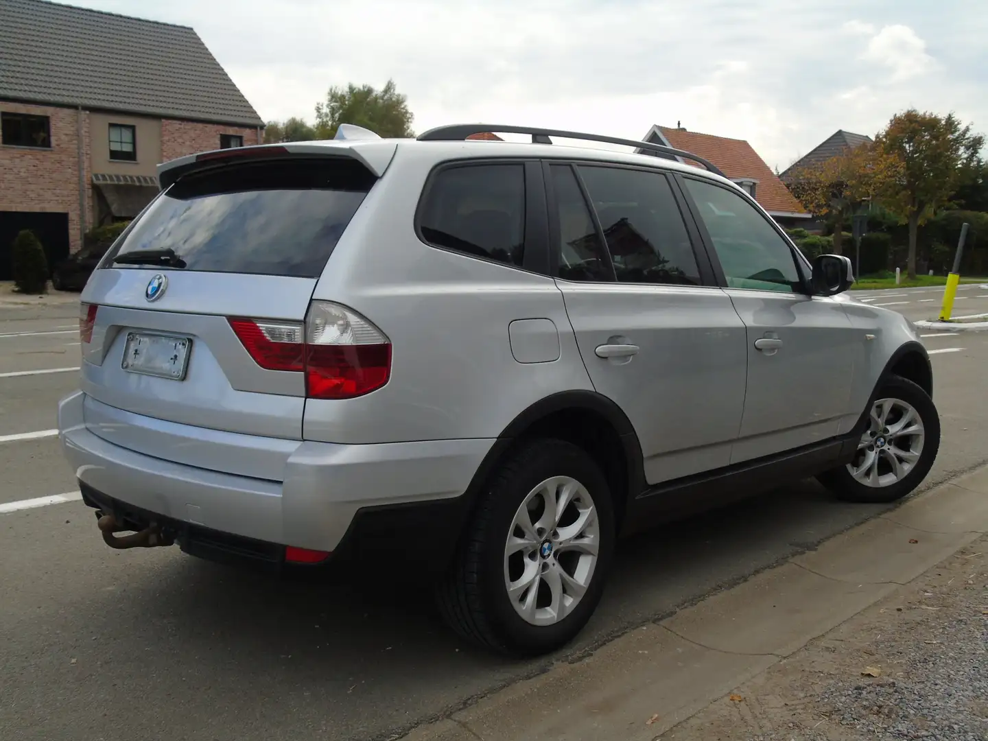 BMW X3 2.0i xDrive20*Ohboekje *Leder *Navi *Airco*4x4 Argent - 2