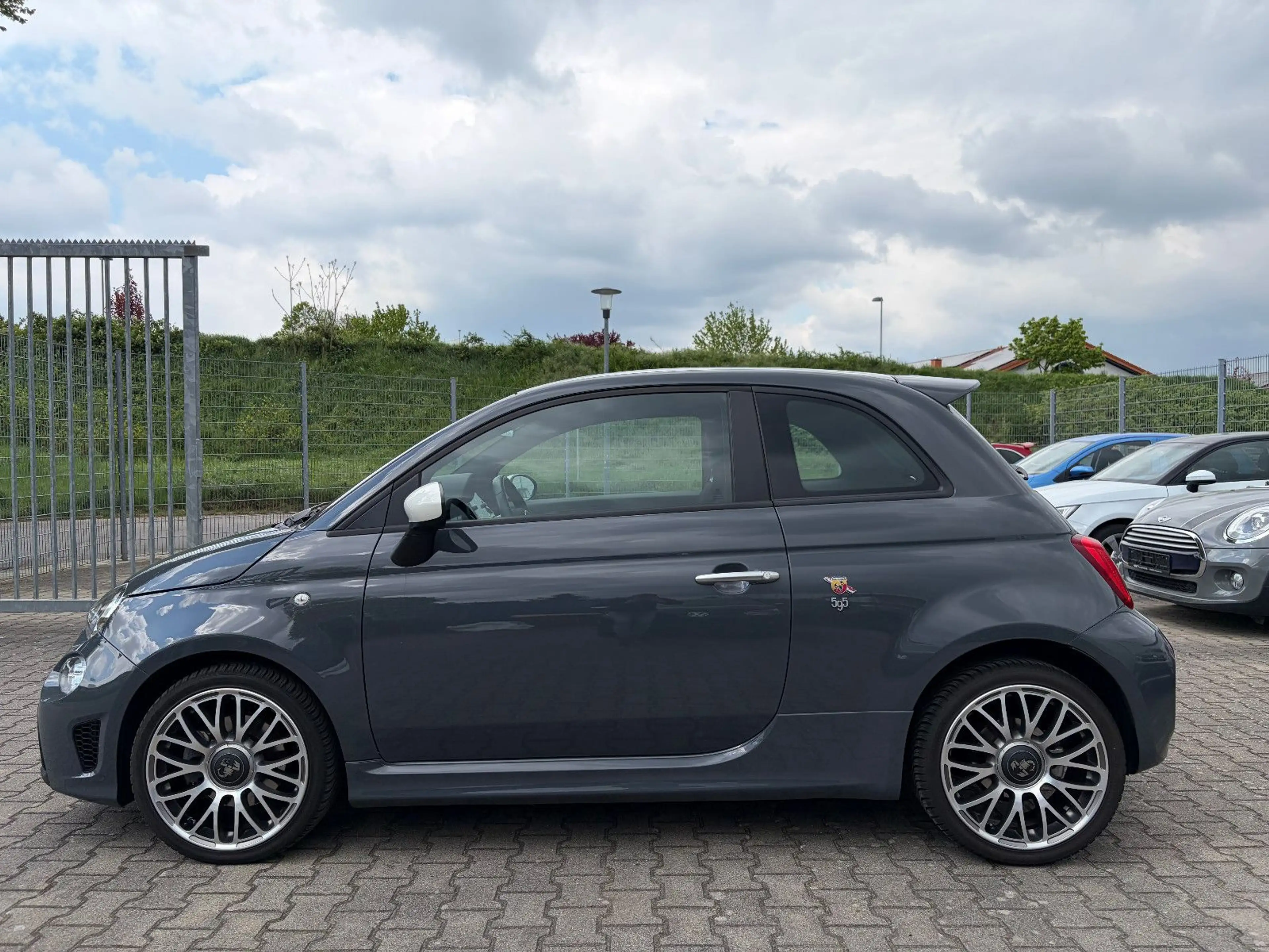 Abarth 595 Klimaautomatik/Dig.Cockpit/Apple uvm. — photo 2