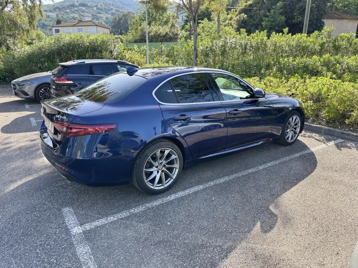 Alfa Romeo Giulia 2.2 180 ch AT8 Lusso - 2