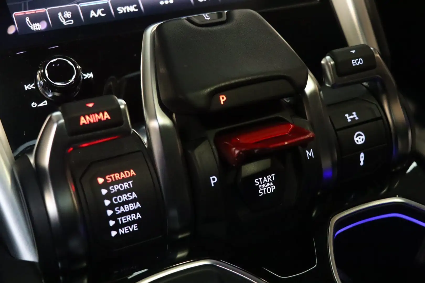 Lamborghini Urus Urus 4.0 V8 650 ch BVA8 Noir - 2