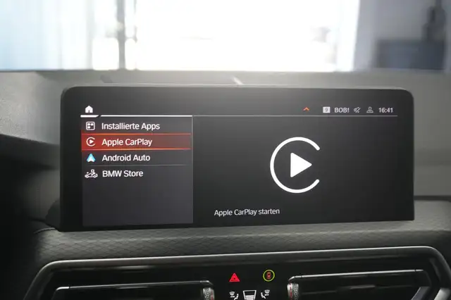 BMW X4 view 15