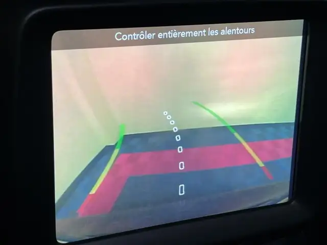 Jeep Renegade view 10