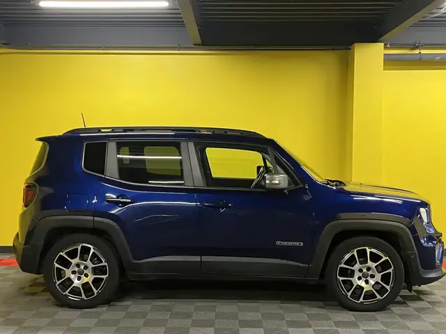 Jeep Renegade view 2