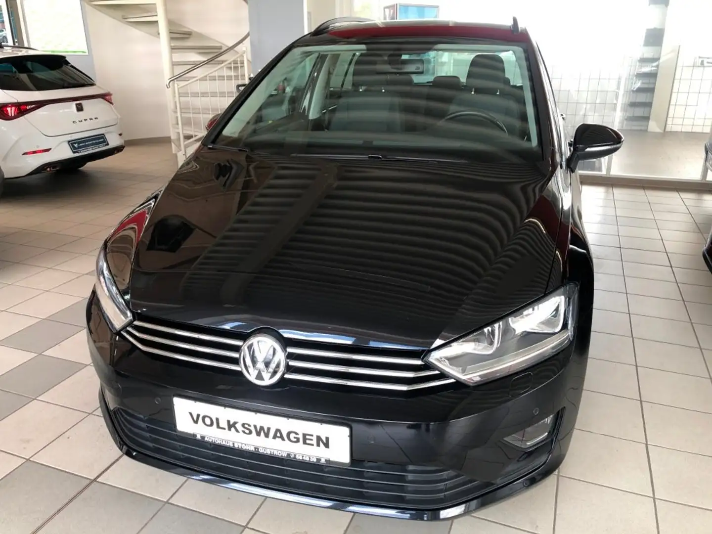 Volkswagen Golf Sportsvan Comfortline 1.4TSI 92KW Automatik DSG Schwarz - 2