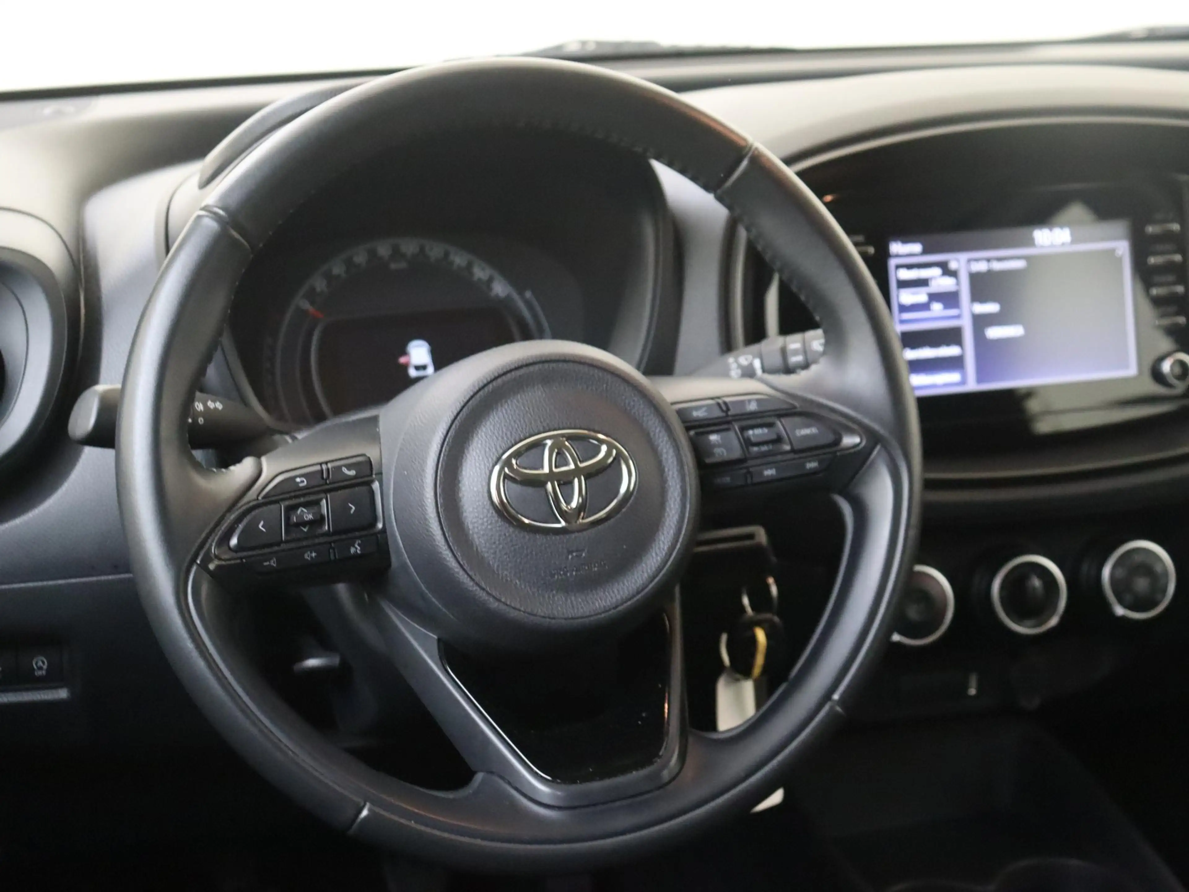 Toyota Aygo X 1.0 VVT-i 72 PK MT Play Mediascherm | Camera | Air — photo 10