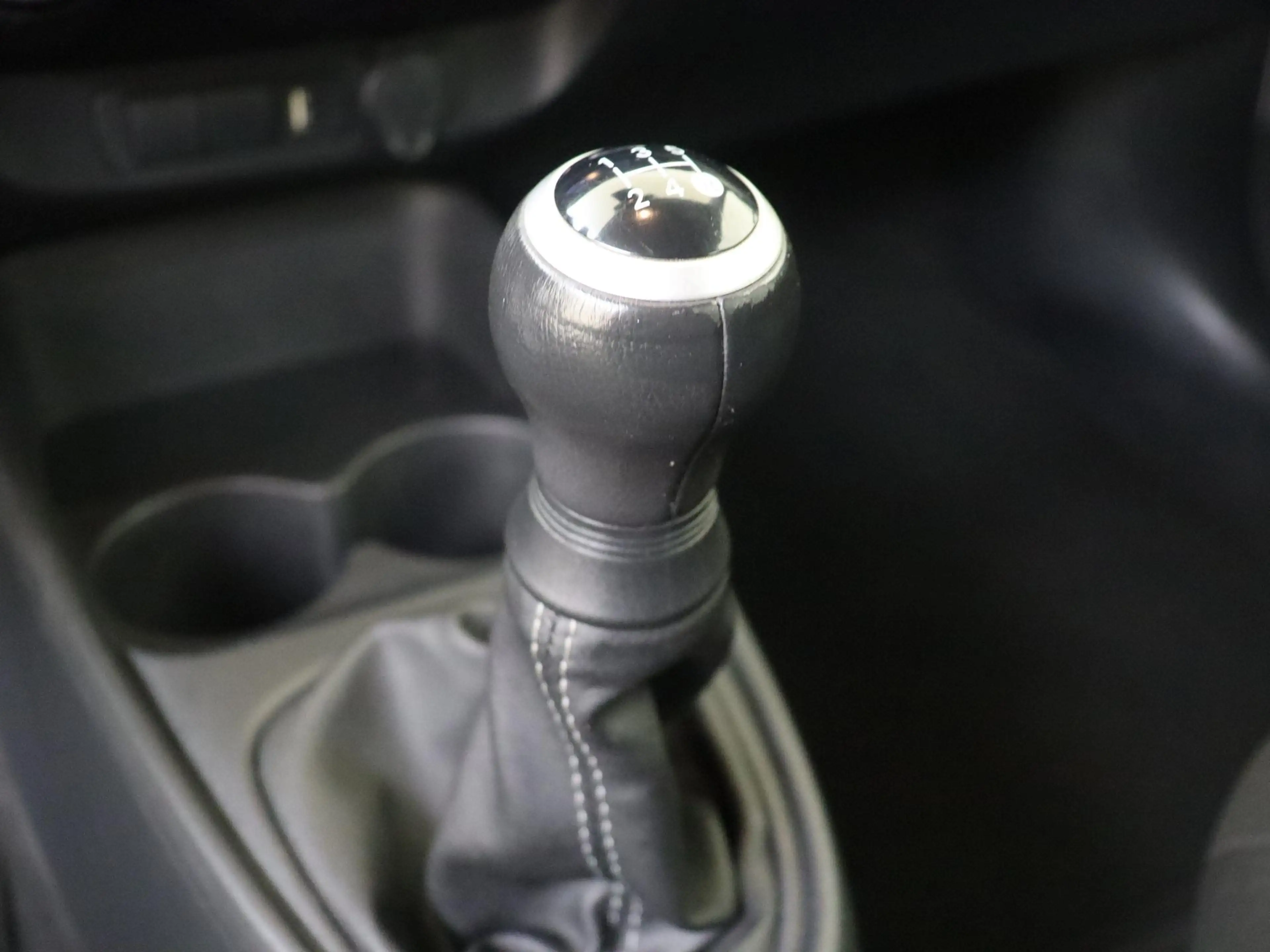 Toyota Aygo X 1.0 VVT-i 72 PK MT Play Mediascherm | Camera | Air — photo 14
