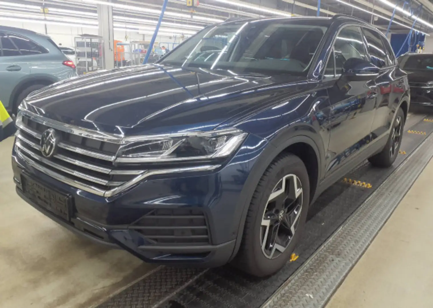 Volkswagen Touareg 3.0 TDI LM19 LUFT AHK LEDER Blau - 2