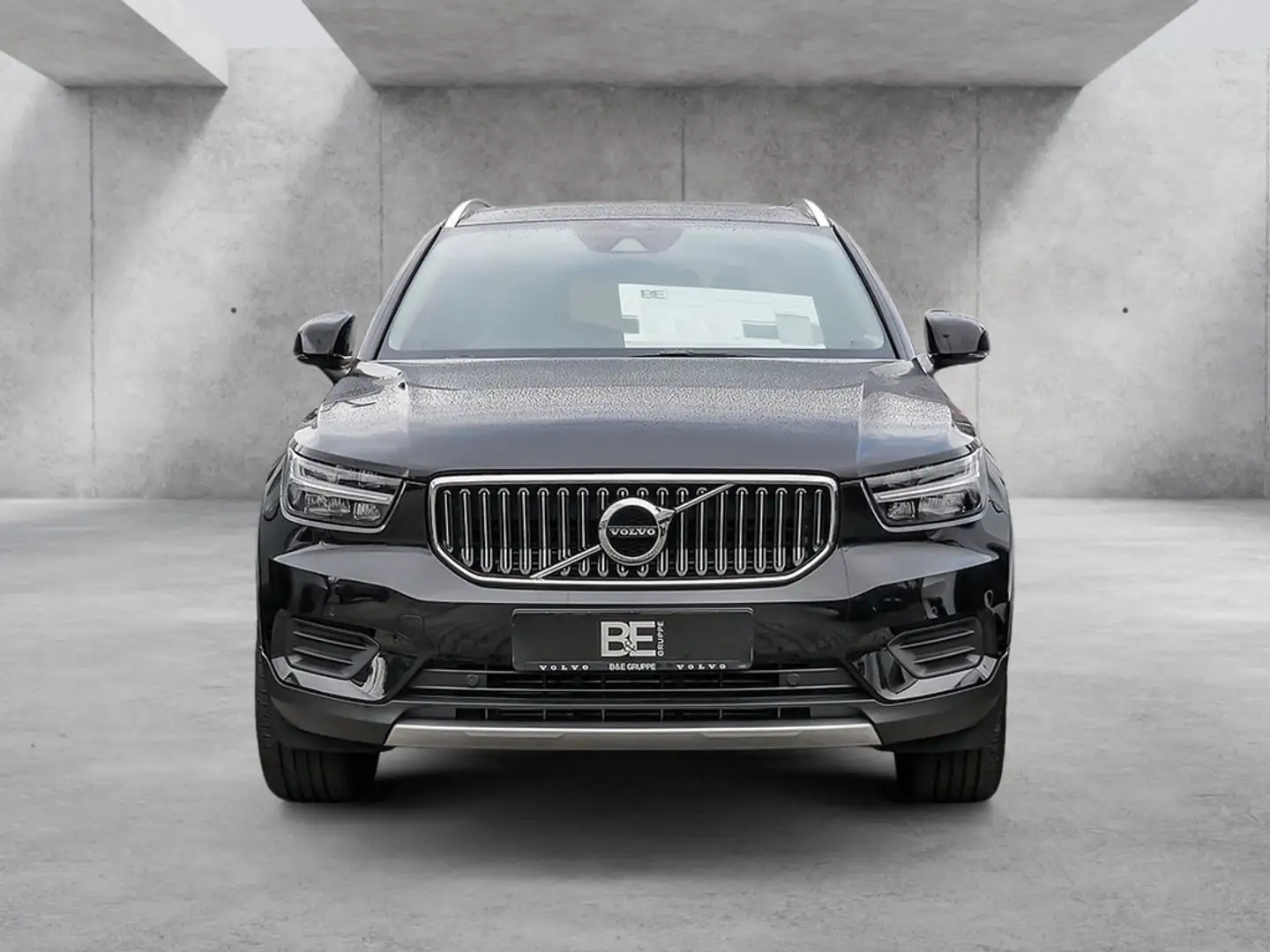 Volvo XC40 1.5 Inscription Recharge Plug-In Hybrid 2WD Zwart - 2