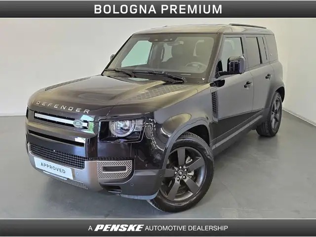 Land Rover Defender 110 main image