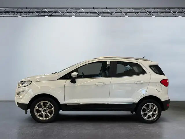 Ford Ecosport view 3