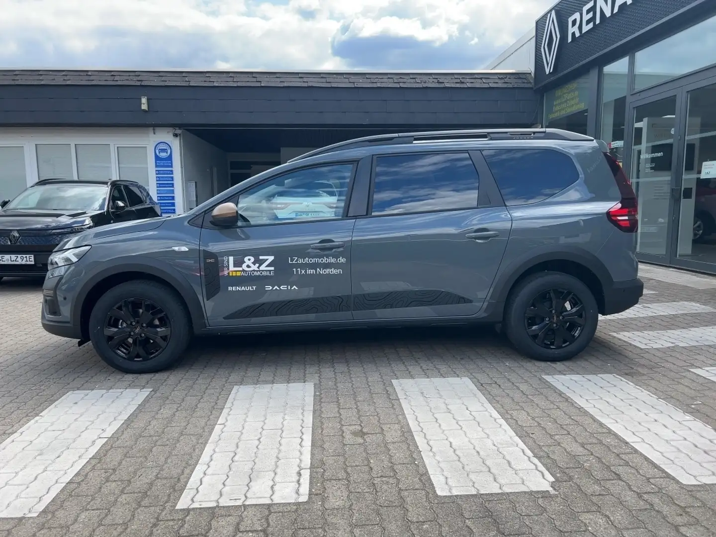 Dacia Jogger Extreme ECO-G 100 Klima,Kamera,SHZ Grau - 2