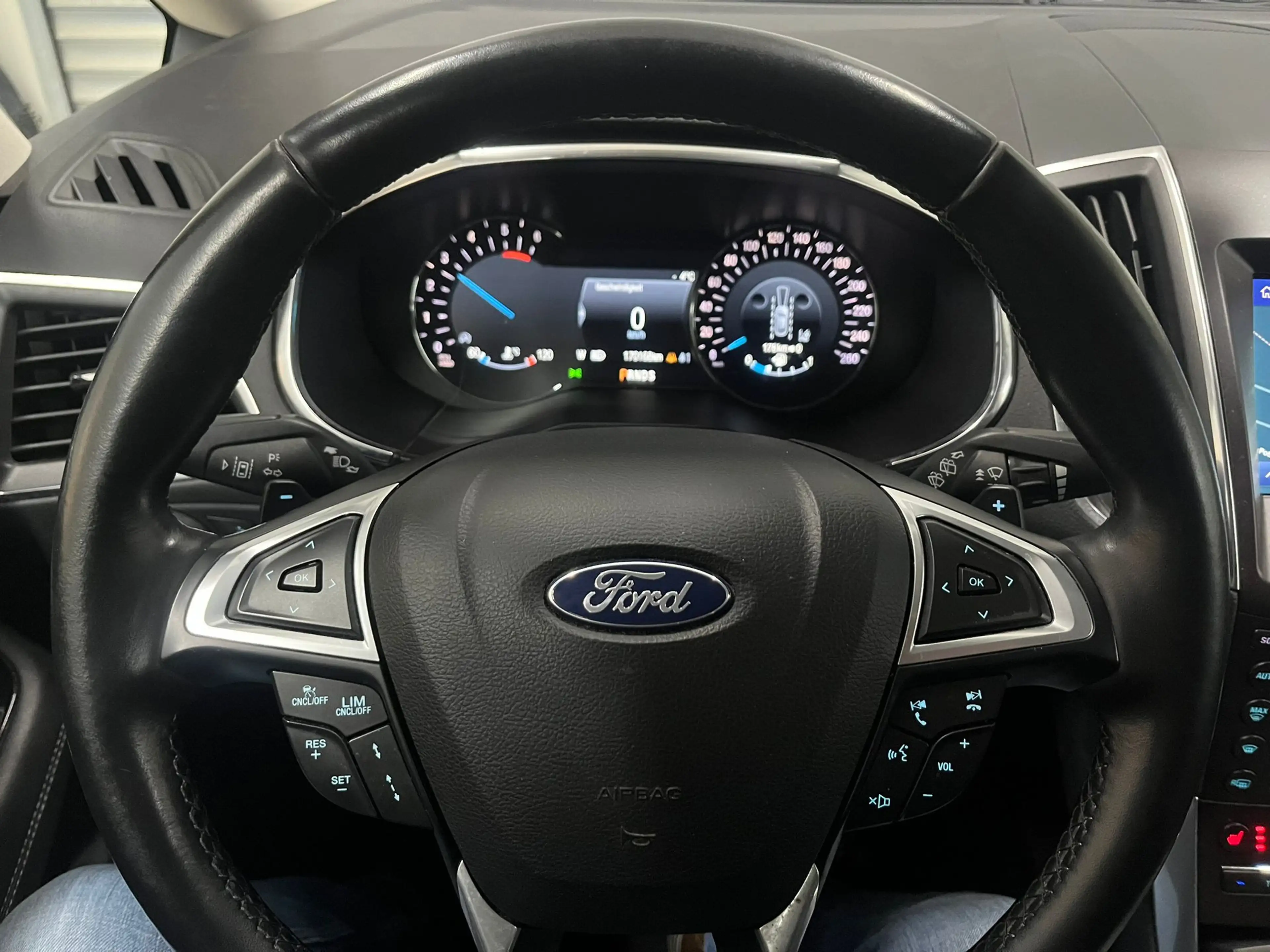 Ford Galaxy Titanium 7.Sitzer LED AHK Kamer-Vorn+Hint — photo 9