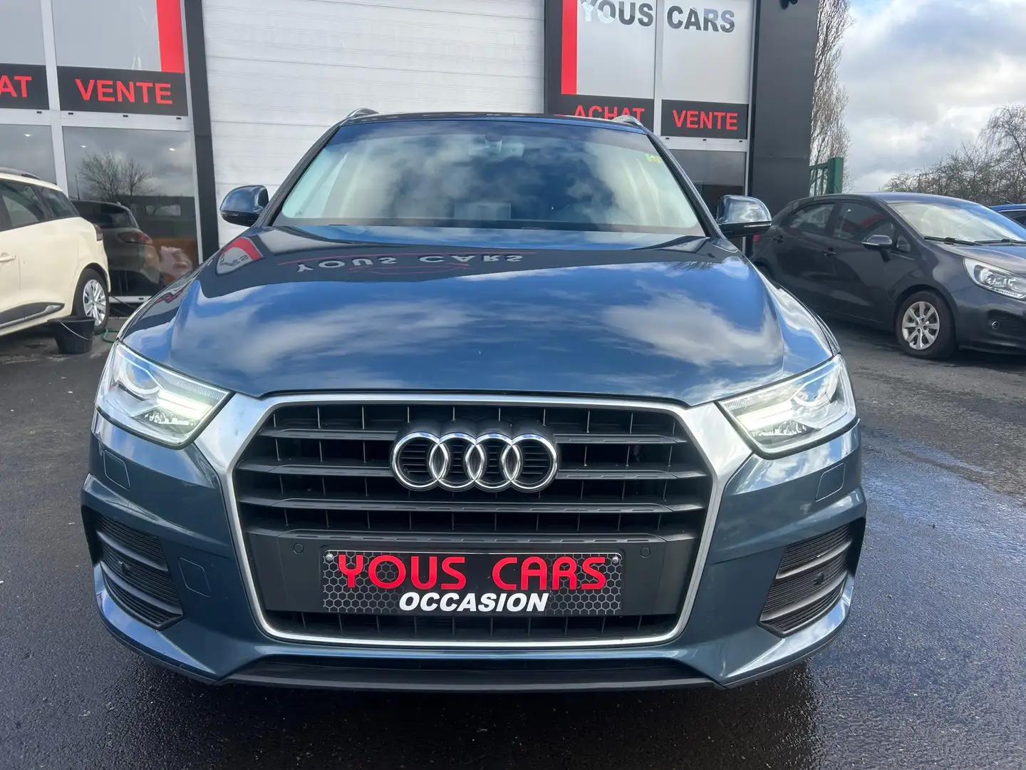 Audi Q3 2.0 TDi Design Blauw - 2