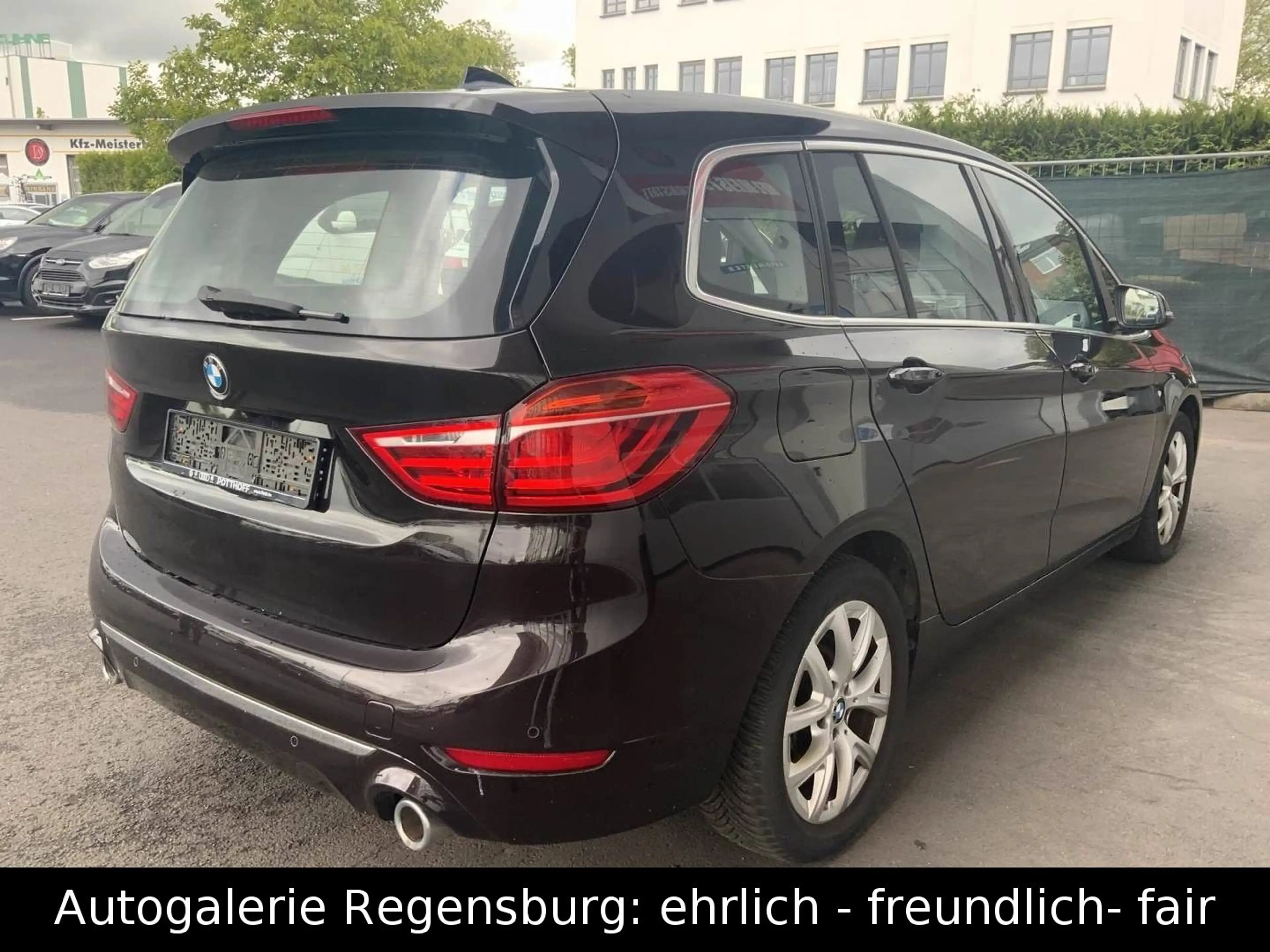 BMW 220 d Gran Tourer*LED*NAVI GROß*KAMERA*TEMPOM*HUD — photo 3