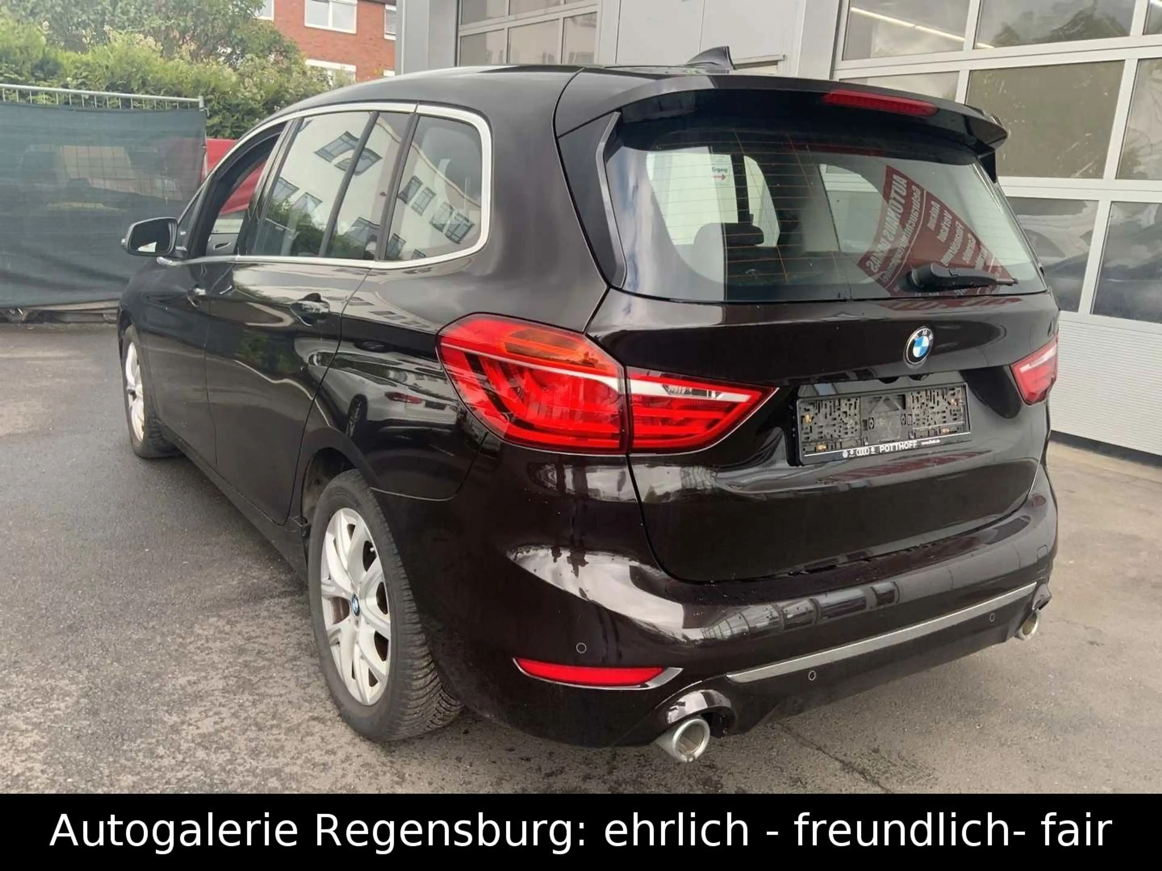 BMW 220 d Gran Tourer*LED*NAVI GROß*KAMERA*TEMPOM*HUD — photo 4