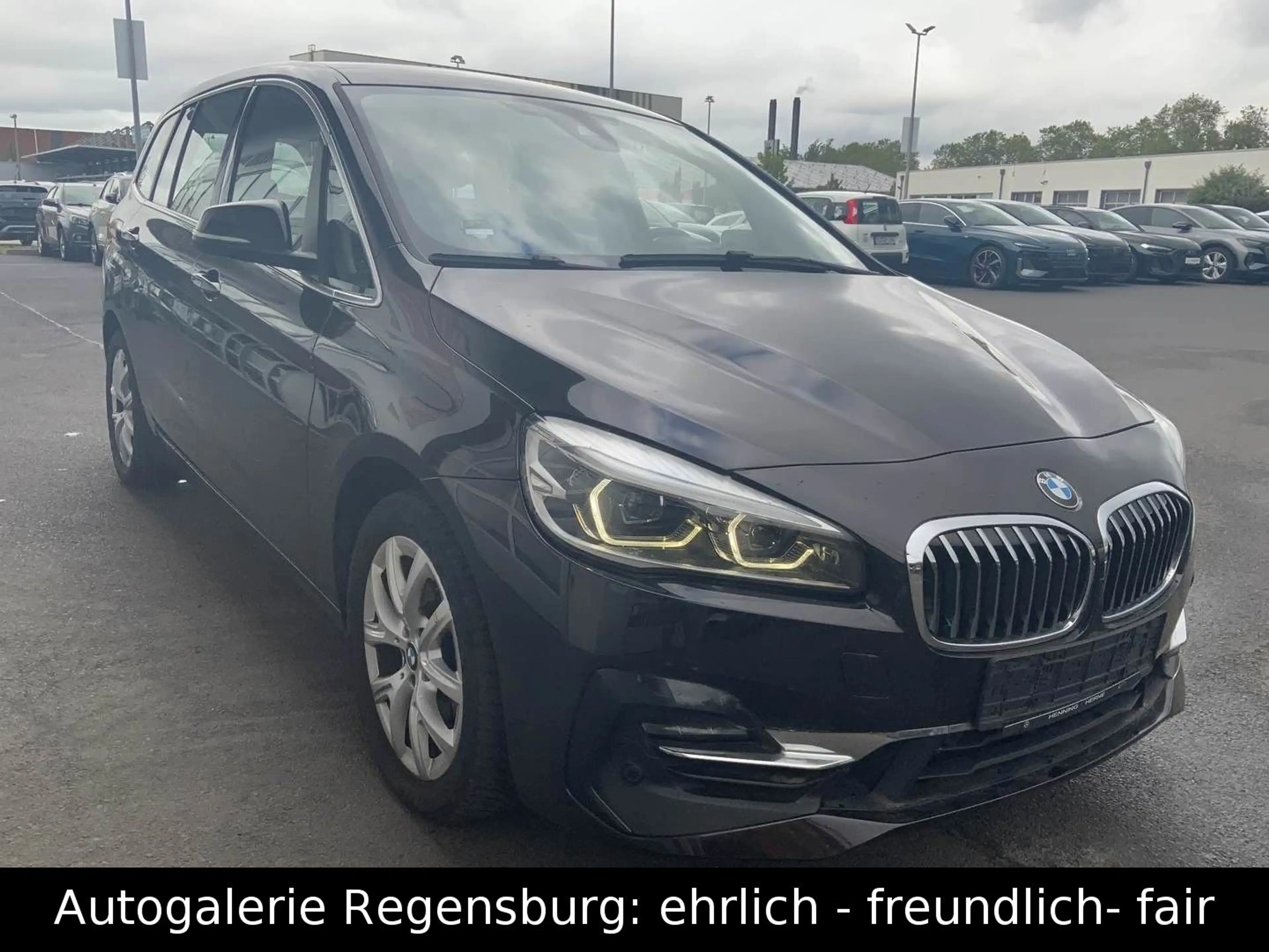BMW 220 d Gran Tourer*LED*NAVI GROß*KAMERA*TEMPOM*HUD