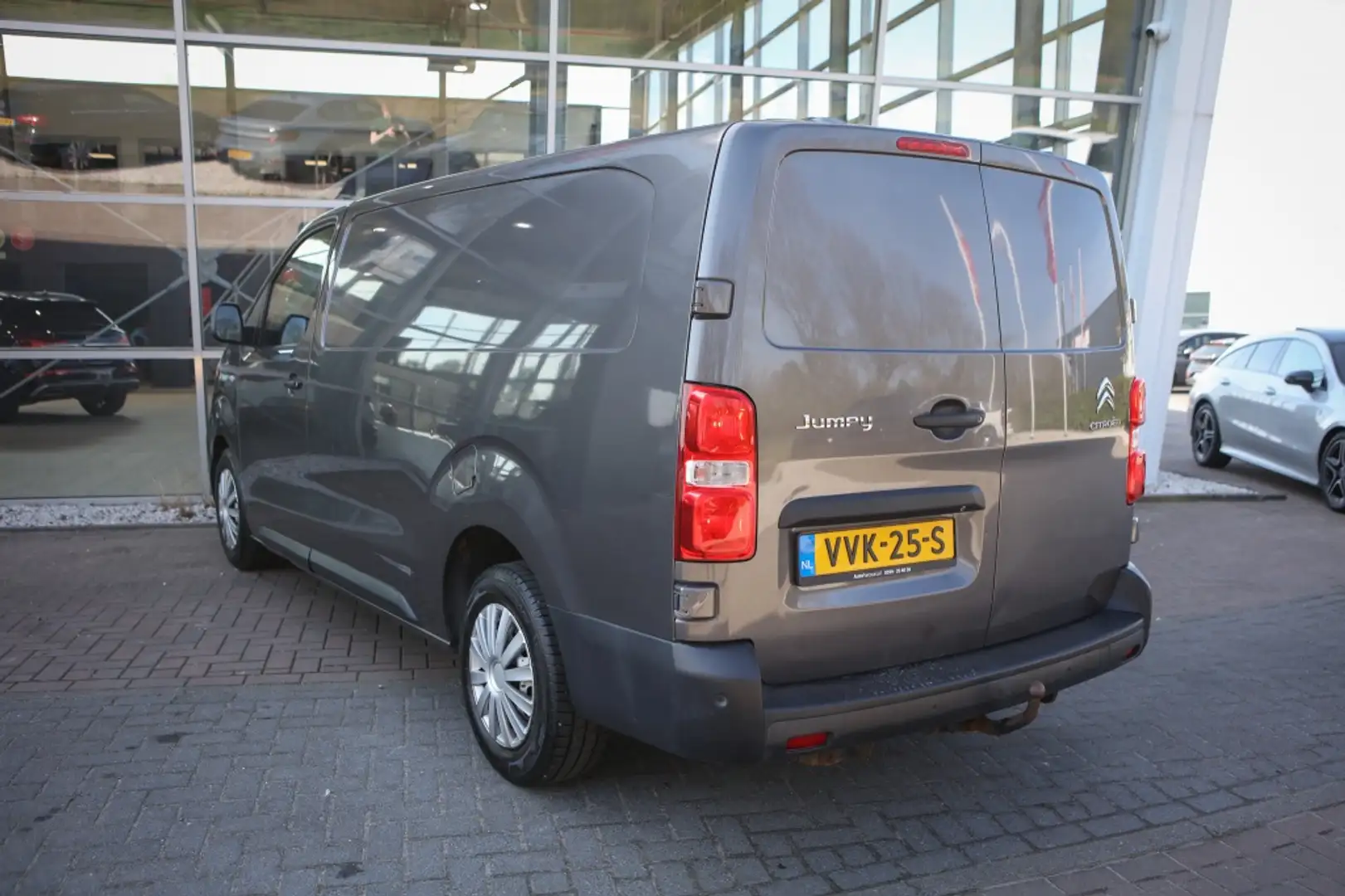Citroen Jumpy 2.0 BlueHDI180CoS&S Gris - 2