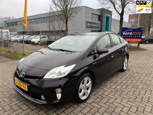 Toyota Prius 1.8 Business - NAVIGATIE - CAMERA - NETJES !