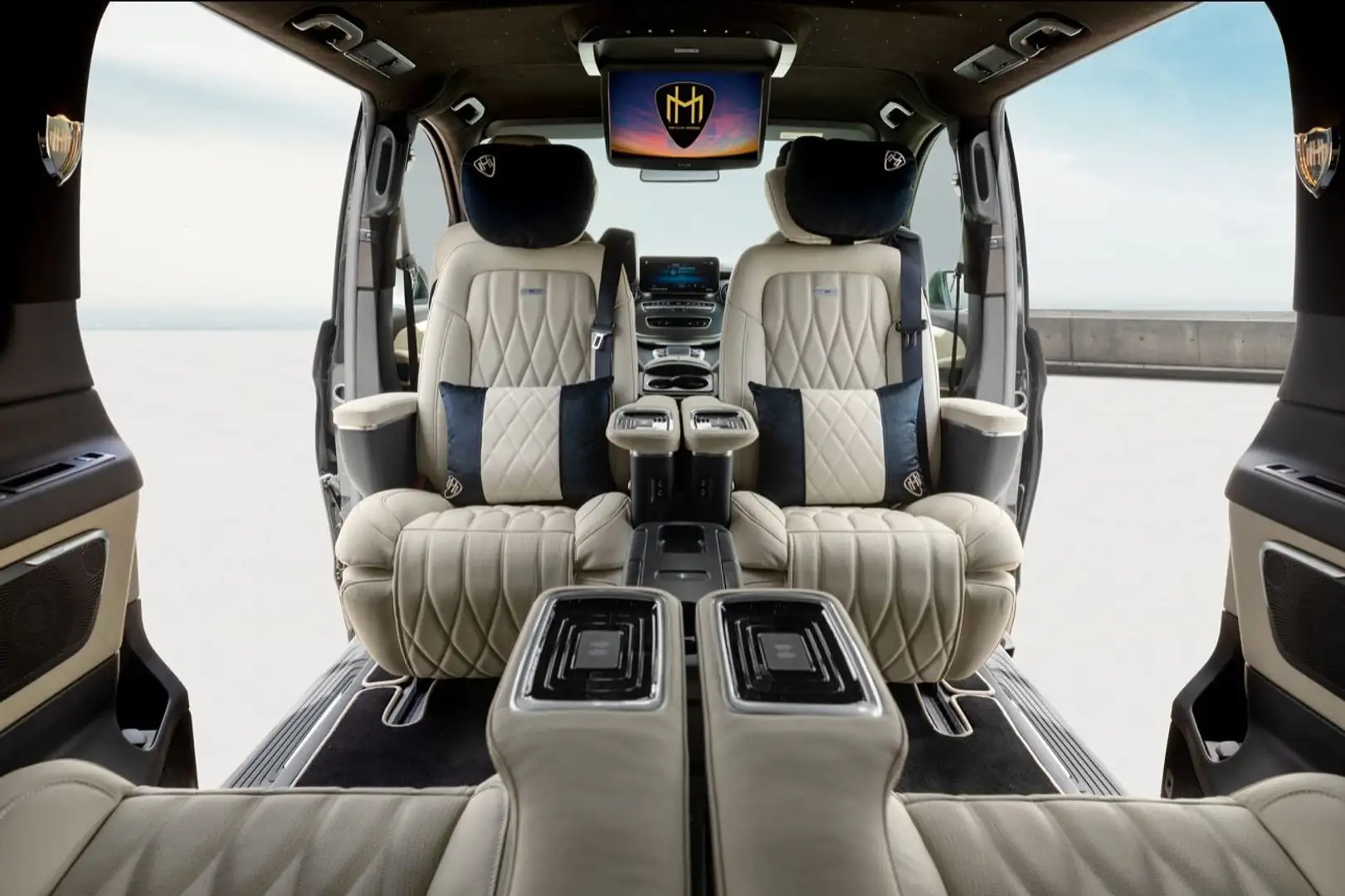 Mercedes-Benz V 300 4MATIC FACELIFT MH BUSINESS PETROL Schwarz - 1