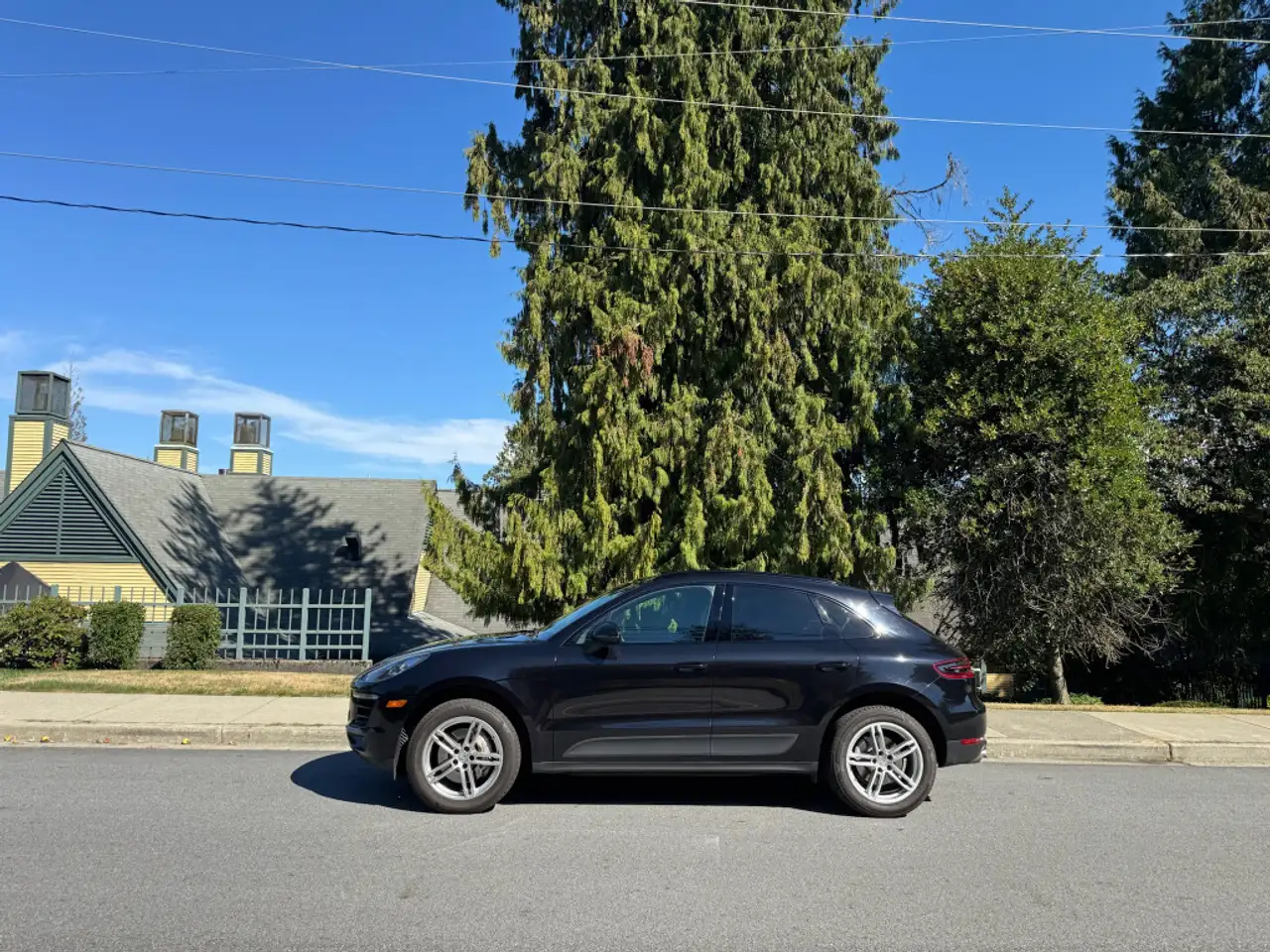 Porsche Macan снимка Porsche Macan